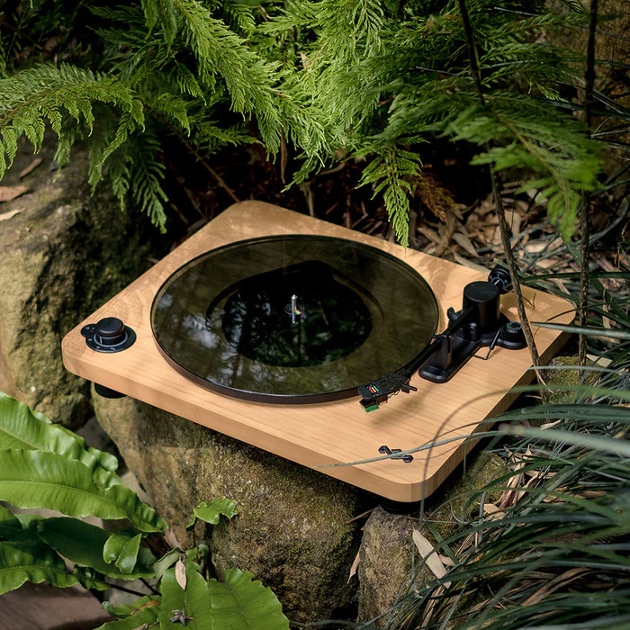 Stir It Up Lux Wireless Turntable - Image 3