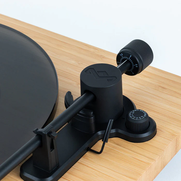 Stir It Up Lux Wireless Turntable - Image 7